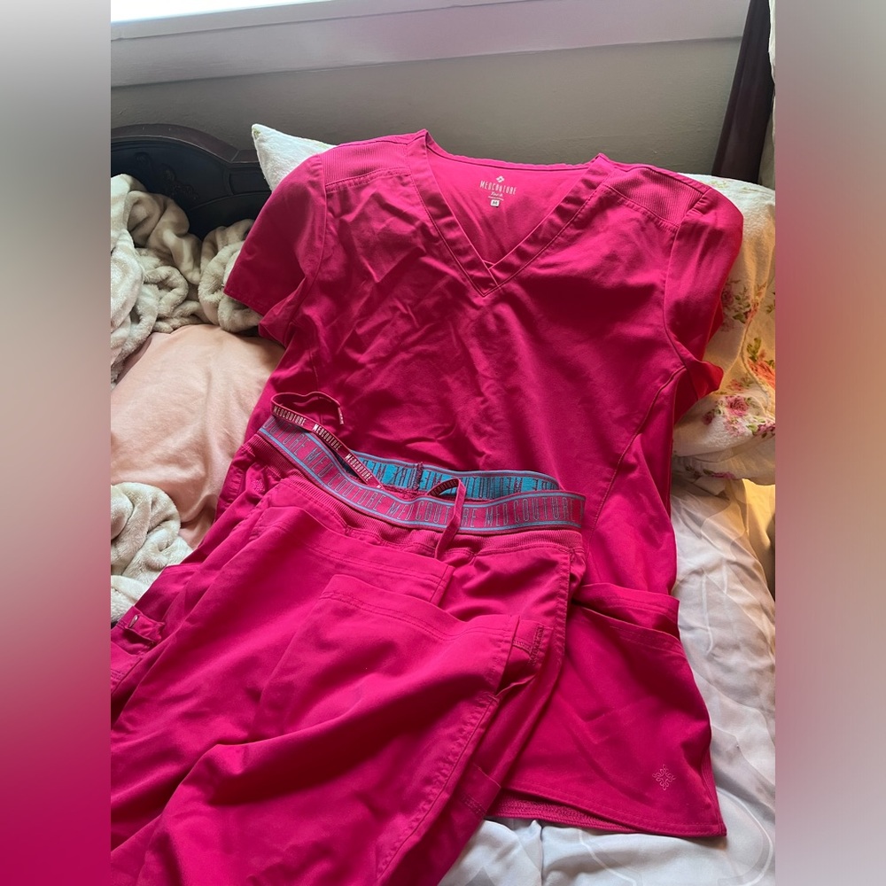 Med Couture Scrub Set